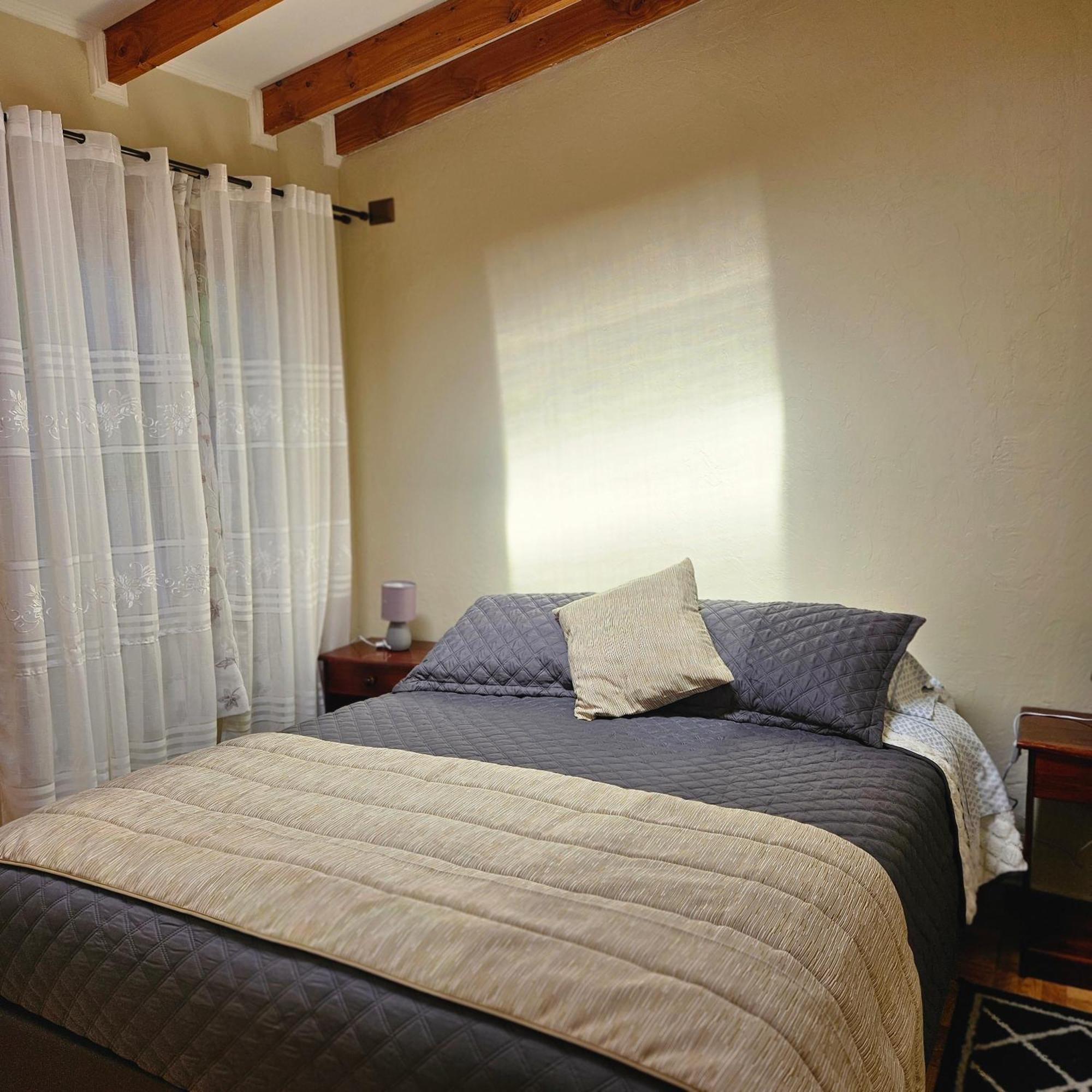 Hostal De Colon La Serena Exterior photo